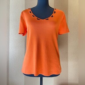 Cable & Gauge Short Sleeved Top — Medium